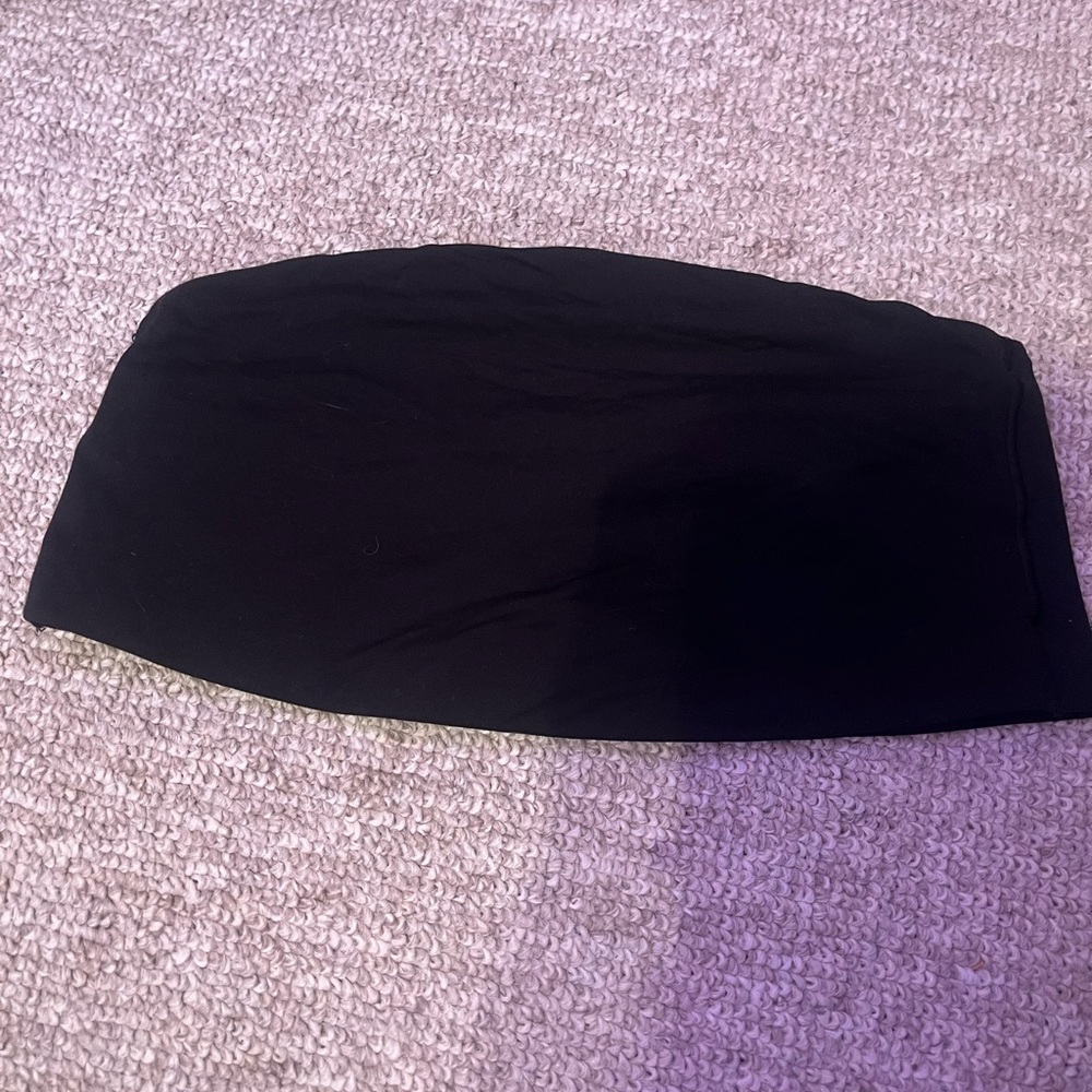 Victoria’s Secret pink bandeau bra
